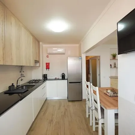 O Cantinho Do Seculo * Nazaré